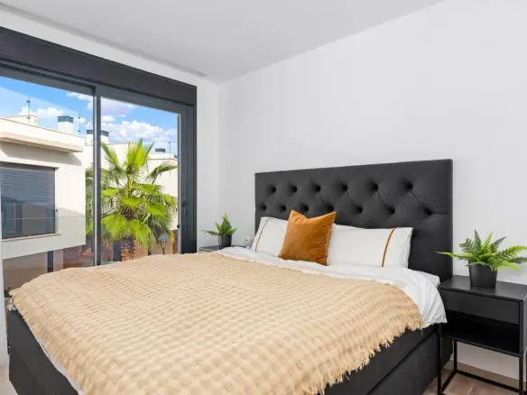 5-bedroom Villa In Cabo Roig, Spain (180 M²)