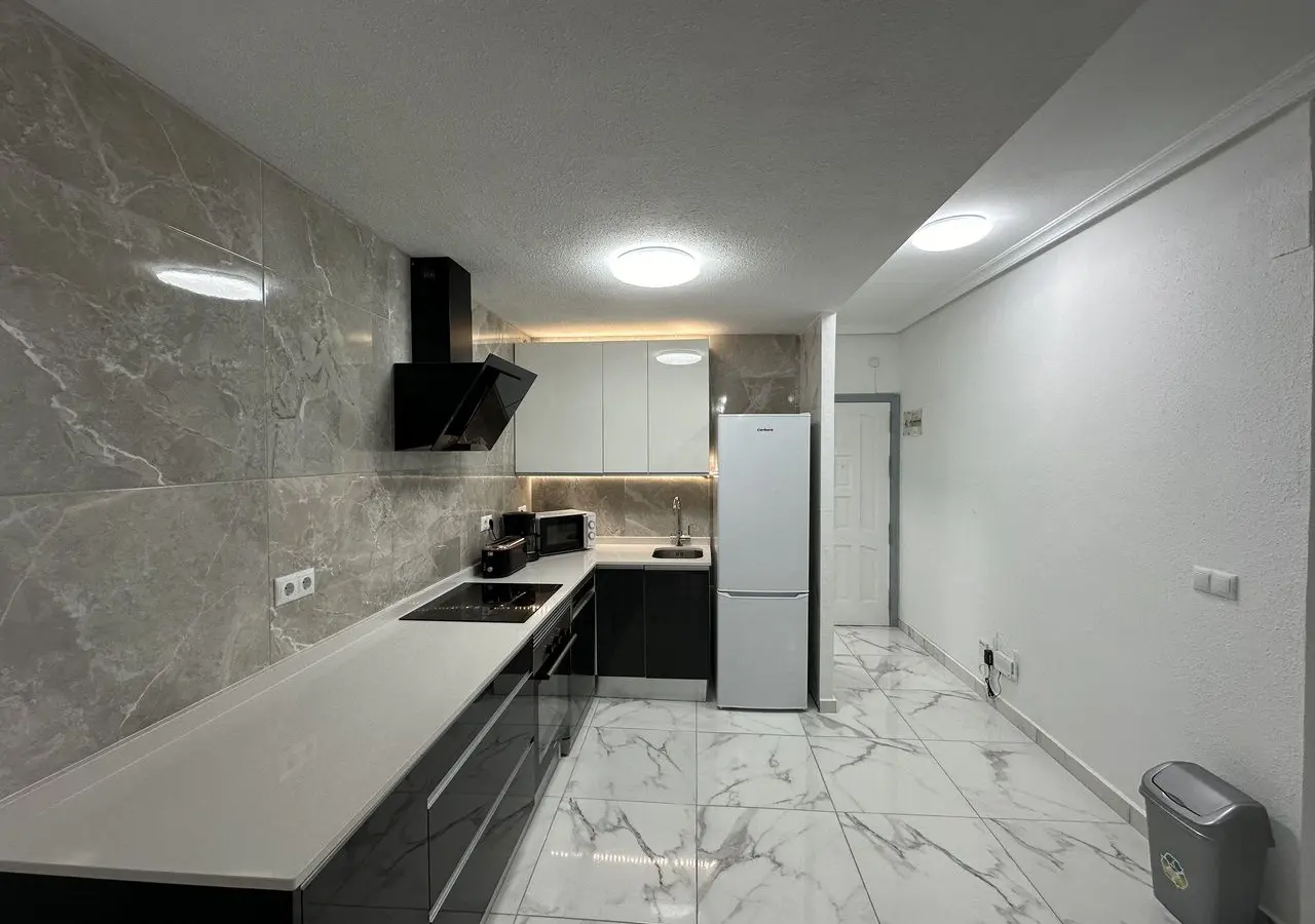 2-bedroom Apartment In Torrevieja, Spain (82 M²)