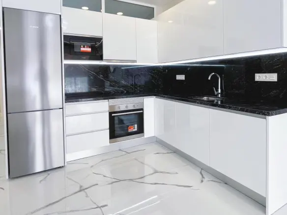 2-bedroom Apartment In Torrevieja, Spain (90 M²)
