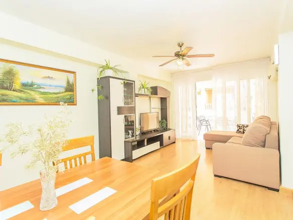 3-bedroom Apartment In Torrevieja, Spain