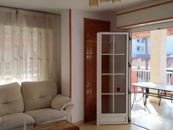 2-bedroom Apartment In Torrevieja, Spain (82 M²)