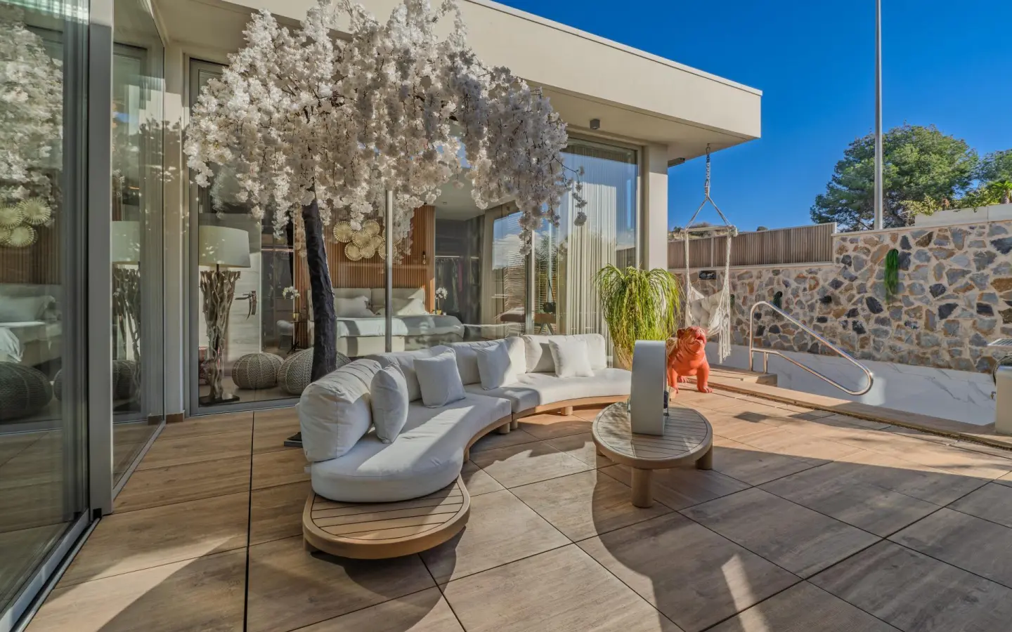 Villa 544 M² In Benijofar, Spain – Mediter Real Estate