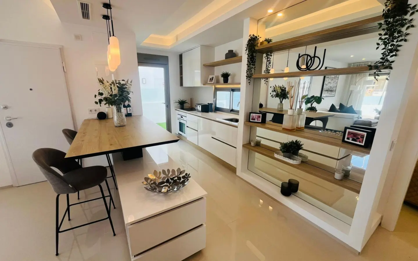 3-bedroom Villa In Los Alcázares, Spain (126 M²)