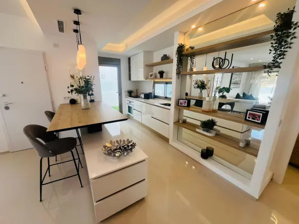 3-bedroom Villa In Los Alcázares, Spain (126 M²)