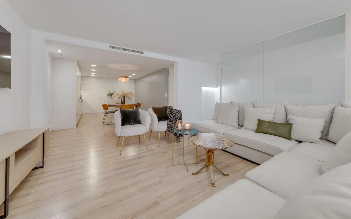 Apartment 265 M² In Torrevieja, Spain – Mediter Real Estate