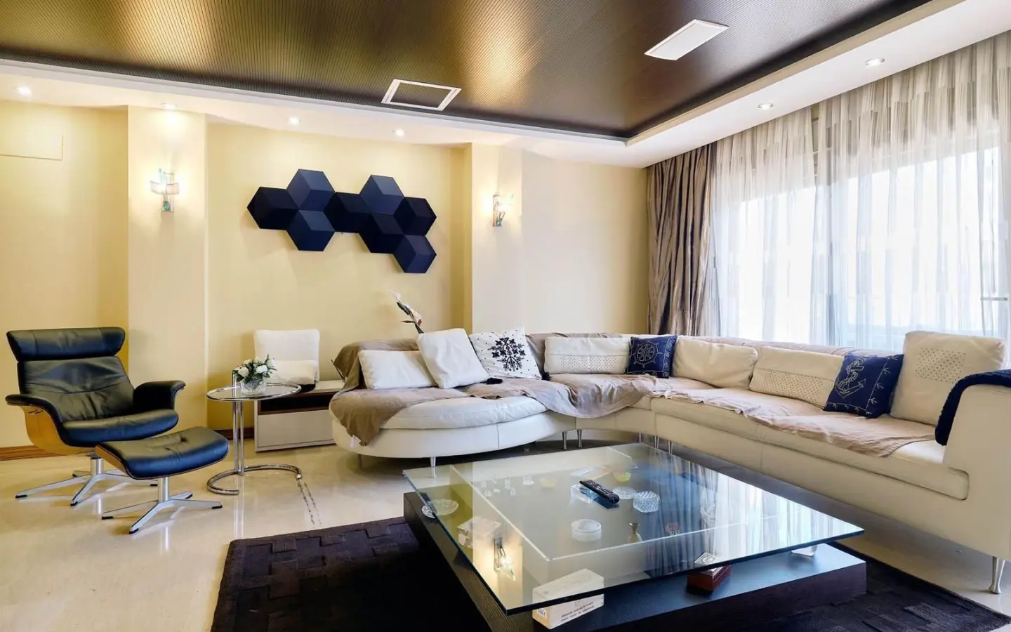 Penthouse 228 M² In Torrevieja, Spain – Mediter Real Estate