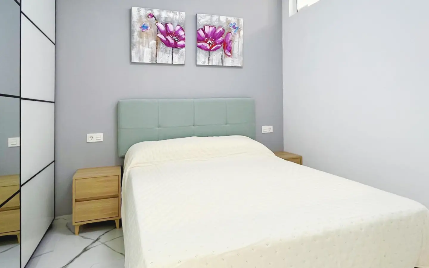 2-bedroom Apartment In Torrevieja, Spain (90 M²)
