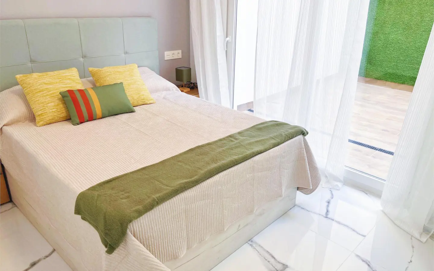 2-bedroom Apartment In Torrevieja, Spain (90 M²)