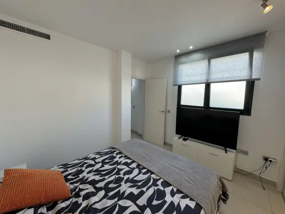2-bedroom Apartment In Torrevieja, Spain (60 M²)