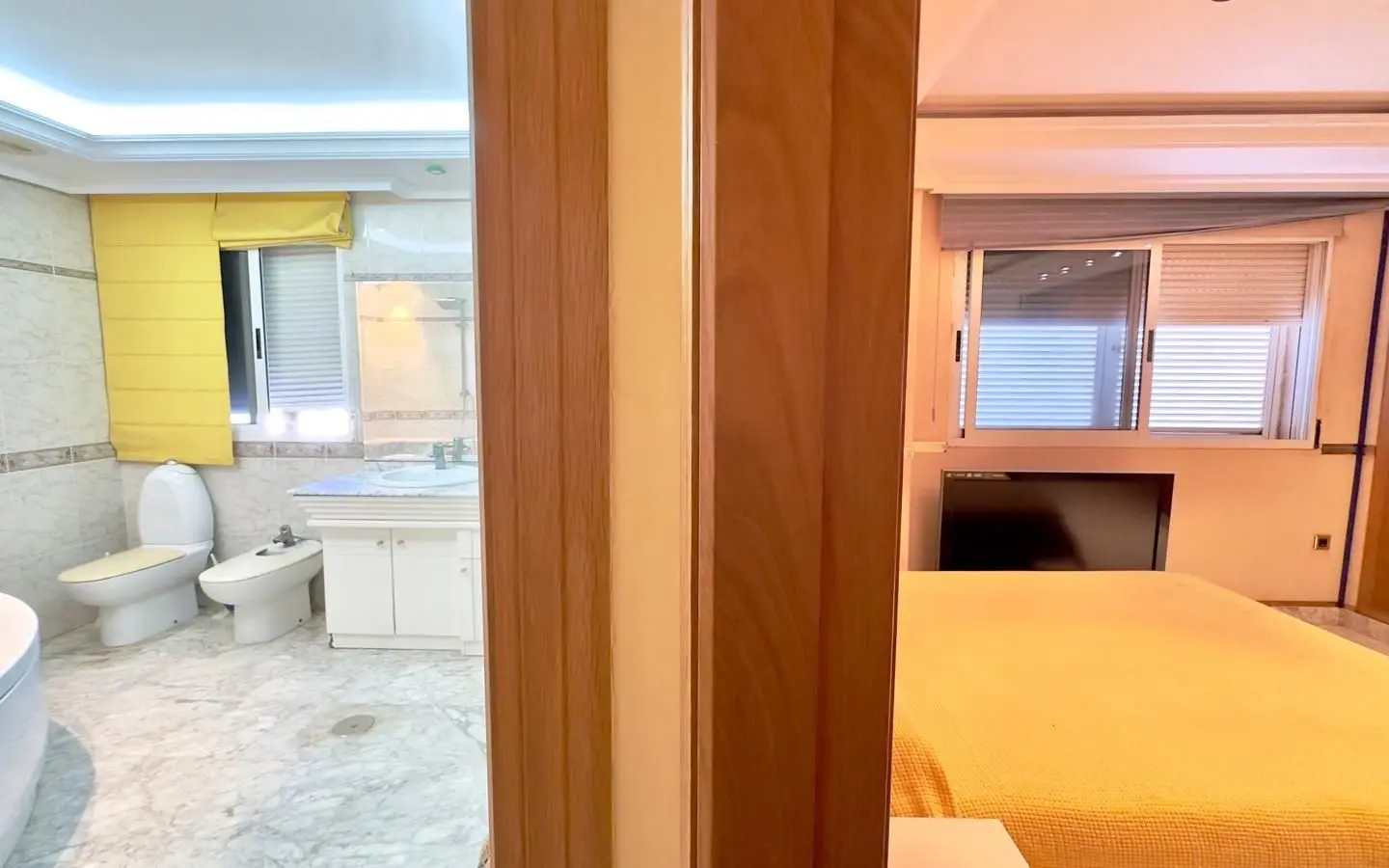 2-bedroom Penthouse In Torrevieja, Spain (195 M²)
