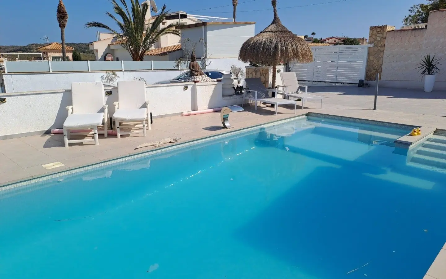 6-bedroom Villa In Rojales, Spain (215 M²)