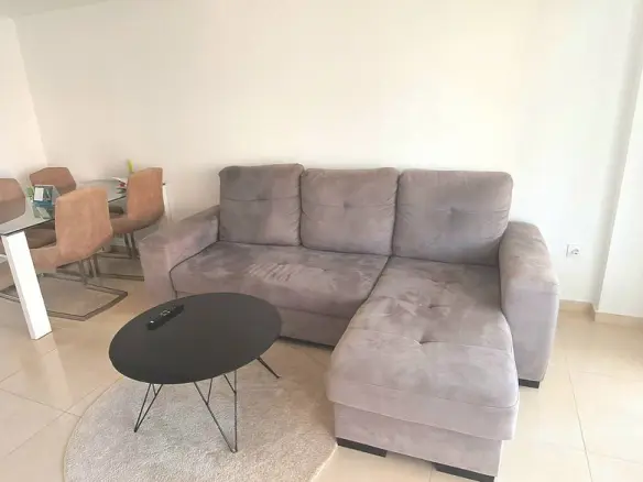 2-bedroom Apartment In Orihuela Costa, Spain (83 M²)