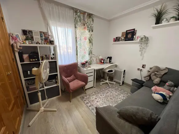 2-bedroom Apartment In Torrevieja, Spain (68 M²)