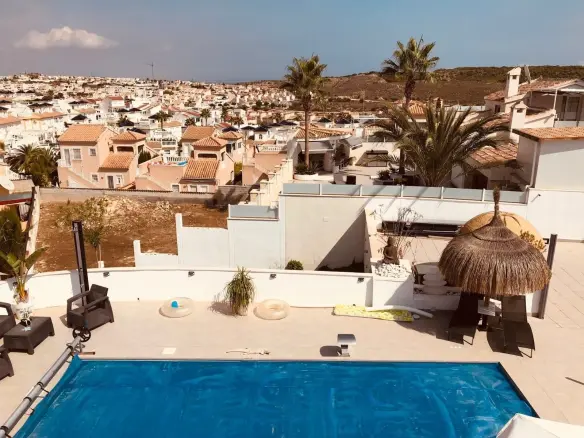 6-bedroom Villa In Rojales, Spain (215 M²)