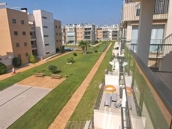 2-bedroom Apartment In Orihuela Costa, Spain (83 M²)