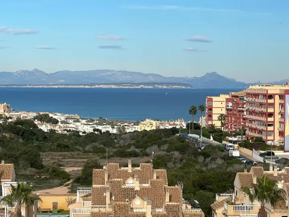 2-bedroom Apartment In Torrevieja, Spain (68 M²)
