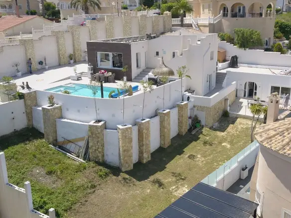 6-bedroom Villa In Rojales, Spain (215 M²)