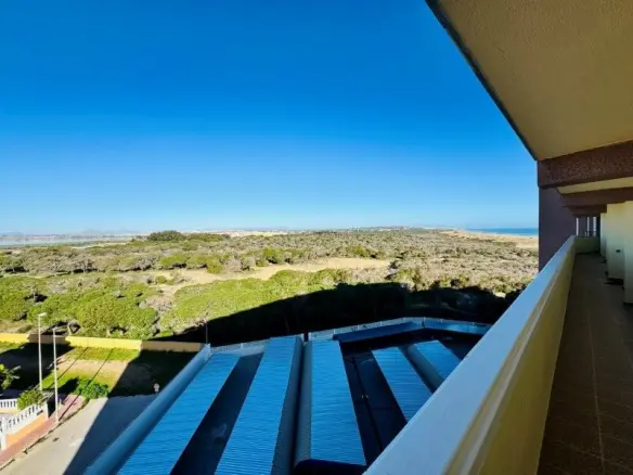 3-bedroom Penthouse In Torrevieja, Spain (135 M²)