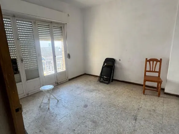5-bedroom Apartment In Guardamar Del Segura, Spain (200 M²)
