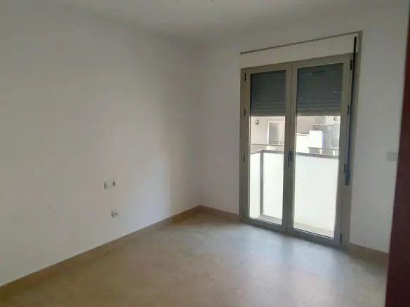 3-bedroom Apartment In Torrevieja, Spain (122 M²)