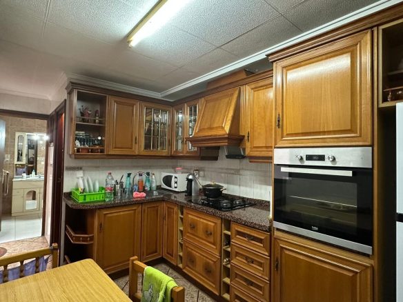 4-bedroom Apartment In Torrevieja, Spain (101 M²)