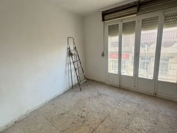 5-bedroom Apartment In Guardamar Del Segura, Spain (200 M²)