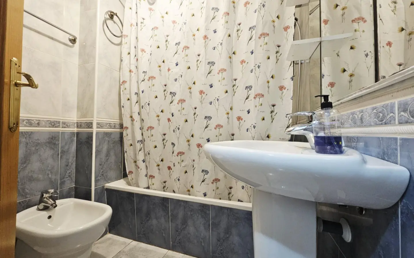 3-bedroom Apartment In Torrevieja, Spain (126 M²)