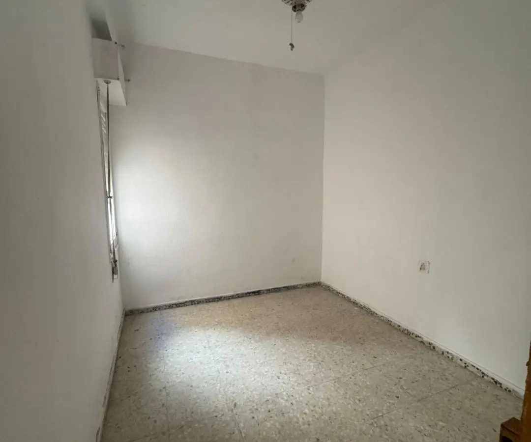 5-bedroom Apartment In Guardamar Del Segura, Spain (200 M²)