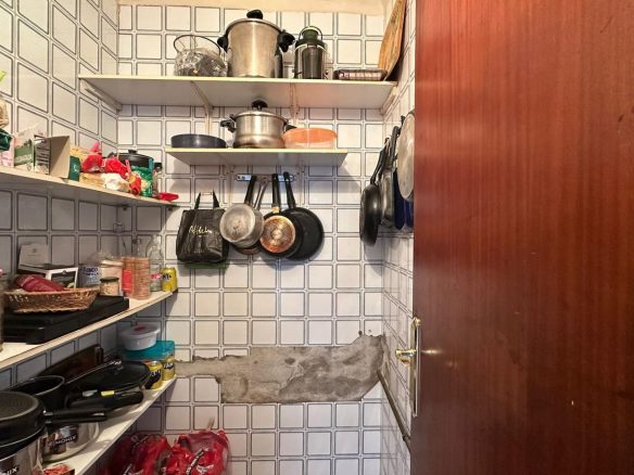 4-bedroom Apartment In Torrevieja, Spain (101 M²)