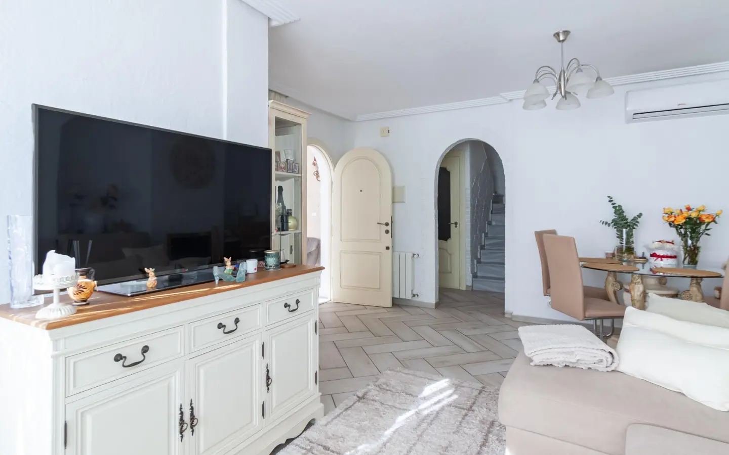 Villa 105 M² In Orihuela Costa, Spain – Mediter Real Estate