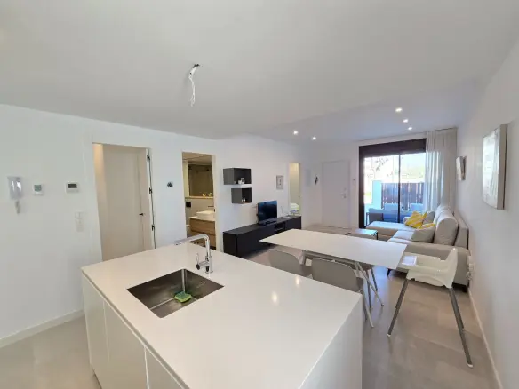 Apartment Of 70 M² In Pilar De La Horadada, Spain