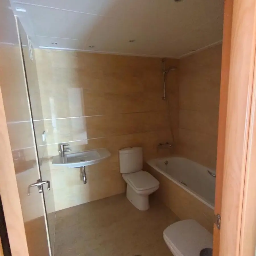 3-bedroom Apartment In Torrevieja, Spain (122 M²)