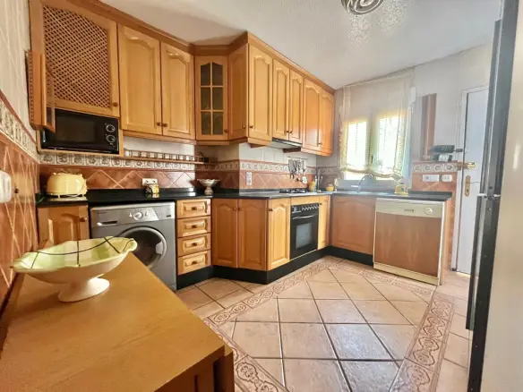 Villa Of 120 M² In Torrevieja, Spain