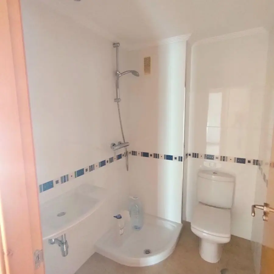 3-bedroom Apartment In Torrevieja, Spain (122 M²)
