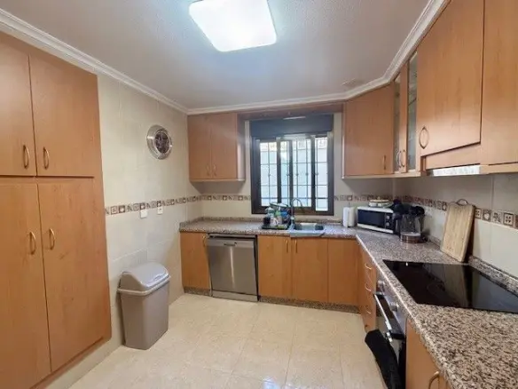 3-bedroom House In San Miguel De Salinas, Spain