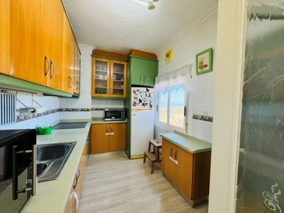 3-bedroom Penthouse In Torrevieja, Spain (135 M²)
