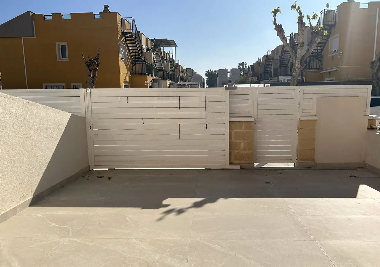 Apartment Of 0 M² With Sea Views In Pilar De La Horadada