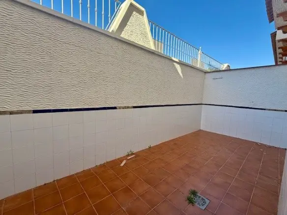 3-bedroom House In San Miguel De Salinas, Spain