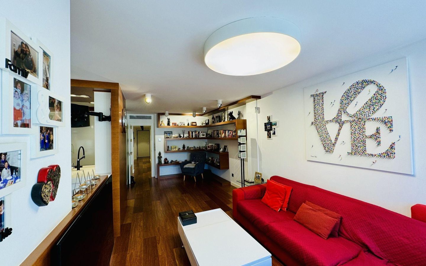 3-bedroom Apartment In Torrevieja, Spain (131 M²)