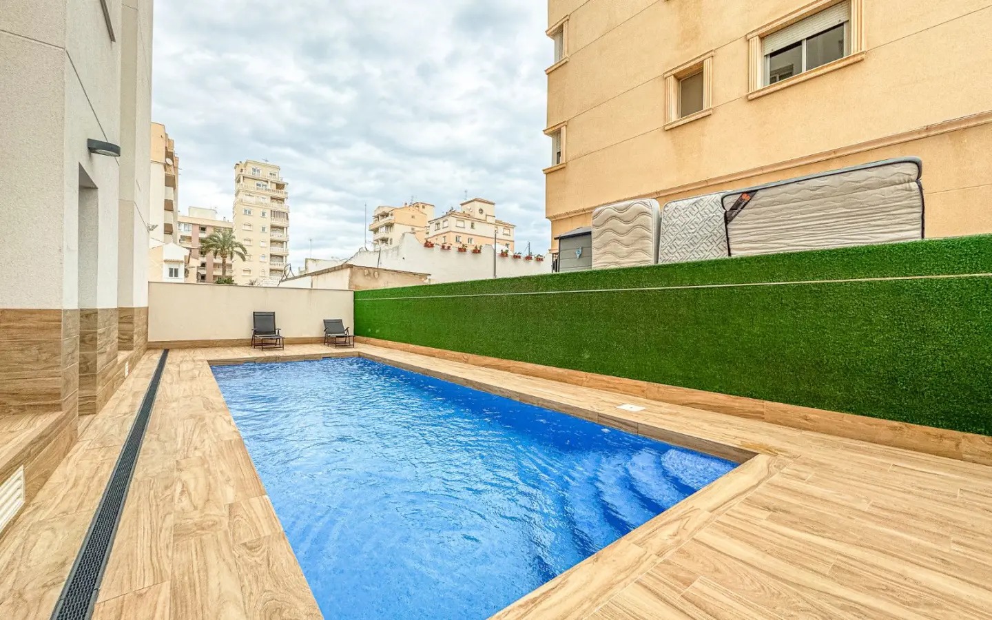 Apartment Of 55 M² In Torrevieja, Spain
