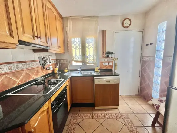Villa Of 120 M² In Torrevieja, Spain
