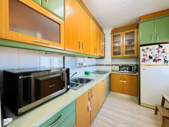 3-bedroom Penthouse In Torrevieja, Spain (135 M²)