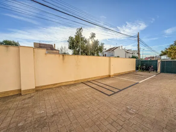 Apartment Of 55 M² In Torrevieja, Spain