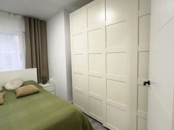 2-bedroom Apartment In Torrevieja, Spain (60 M²)