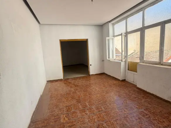 5-bedroom Apartment In Guardamar Del Segura, Spain (200 M²)