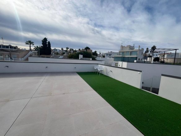 3-bedroom Villa In San Miguel De Salinas, Spain (103 M²)