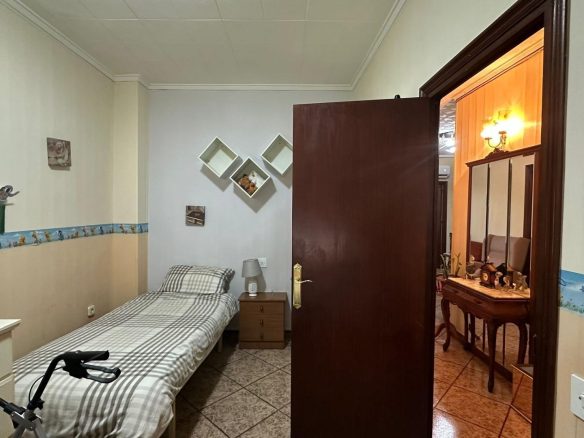 4-bedroom Apartment In Torrevieja, Spain (101 M²)