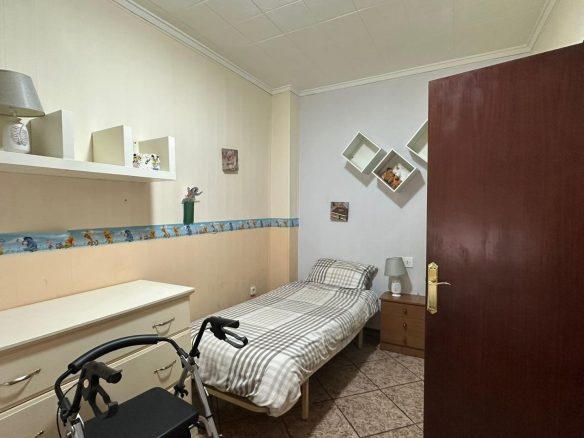 4-bedroom Apartment In Torrevieja, Spain (101 M²)