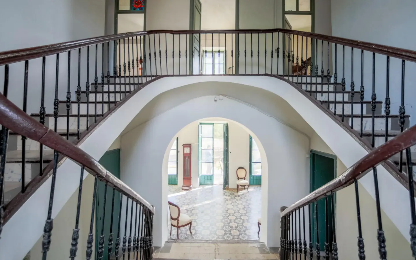 Villa 560 M² In Alicante, Spain – Mediter Real Estate