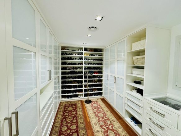 3-bedroom Apartment In Torrevieja, Spain (131 M²)